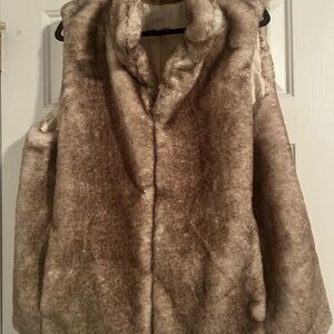 LOFT Women's Plush Faux Fur Vest - Tan